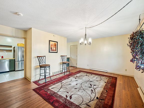 4th image of 1843 N Sierra Way