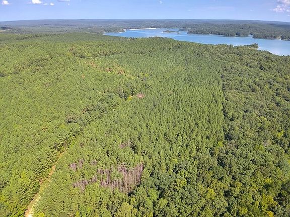 4th image of 8 Cedar Ridge Rd