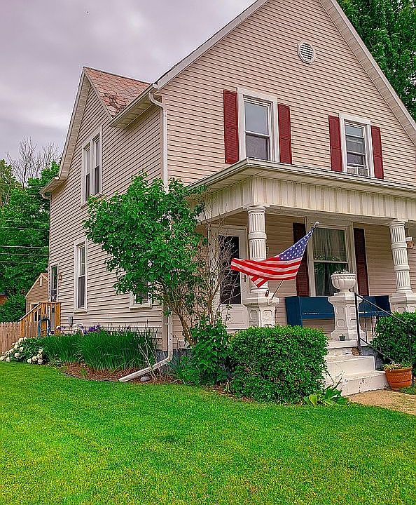 1st image of 131 Washington Ave