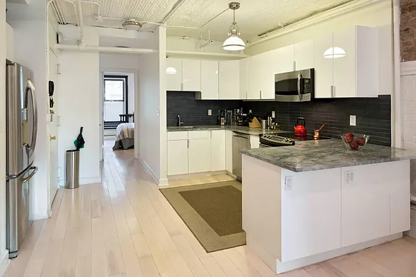 Rented by Town Residential | media 29