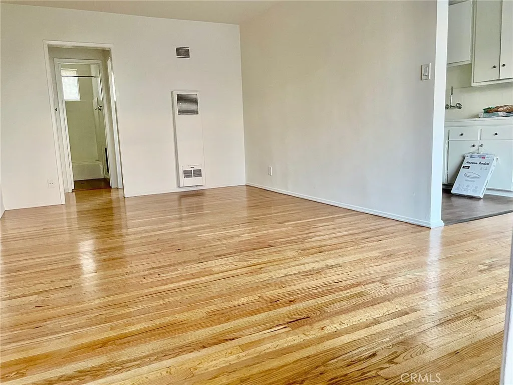 1 bed, 600 sqft, $1,700 — Photo 4