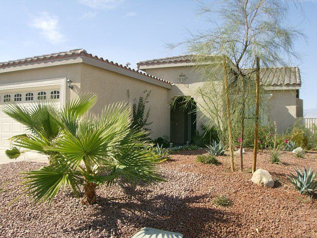 Welcome Home to your Palm Springs Get-A-way