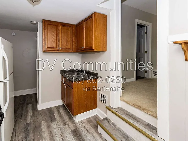 4488 W 149th St — Photo 7