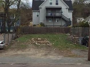 28 Hunting St, Malden, MA 02148