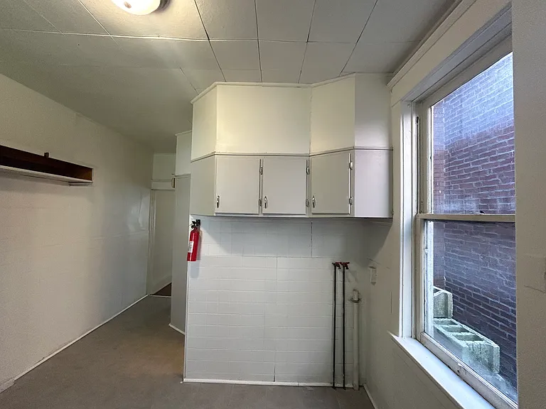 2249 Logan St — Photo 6