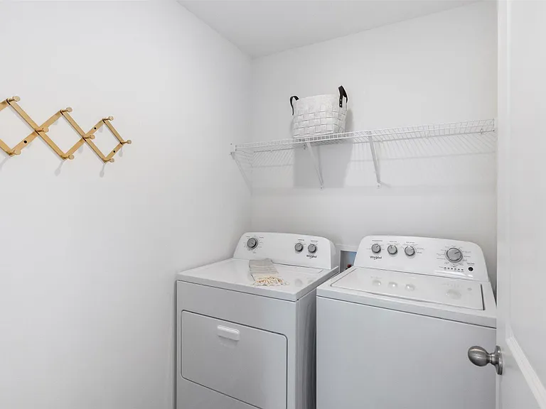 8685 Leeanna Brooke Ln — Photo 19