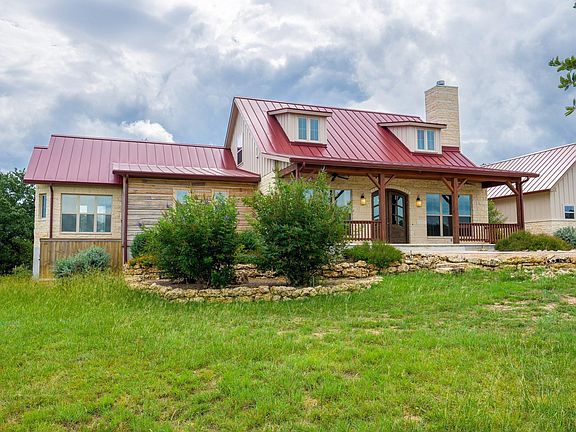 3rd image of 529 Vista Ridge Dr