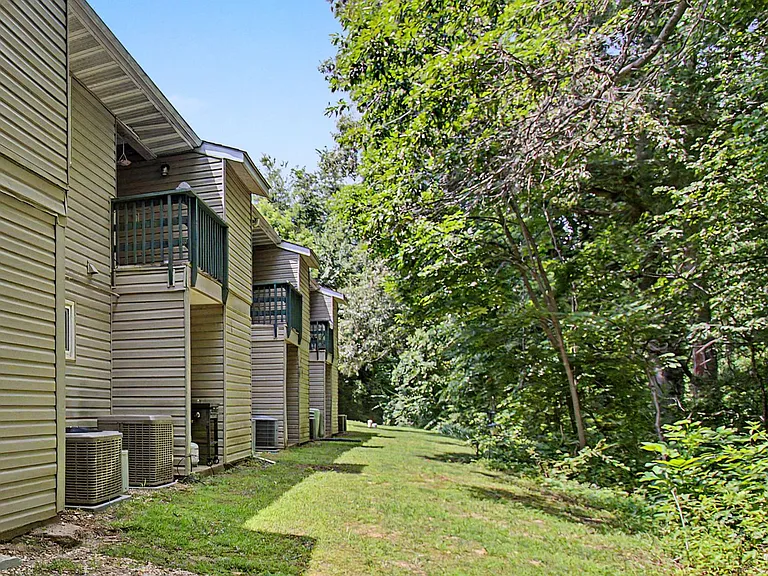 19 Shanna Dr — Photo 16