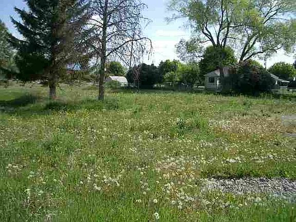 3rd image of 2351 Kiley Ln