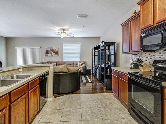 5th image of 2316 Betsy Ross Ln