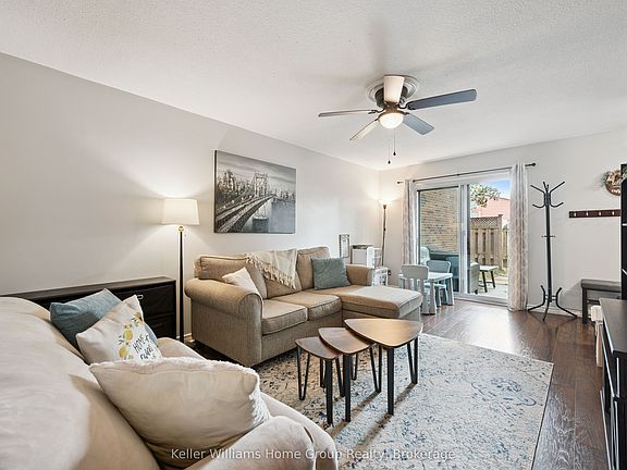 3rd image of 49 Rhonda Rd #95