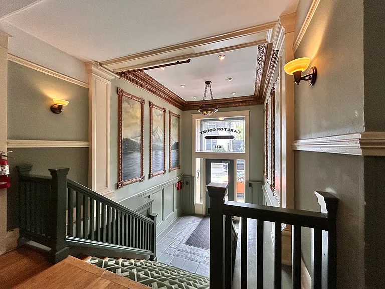 1631 NW Everett St #407 — Photo 24