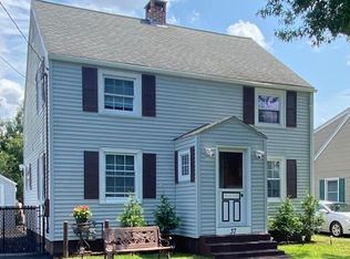 37 Chesterfield Ave, Springfield, MA 01118