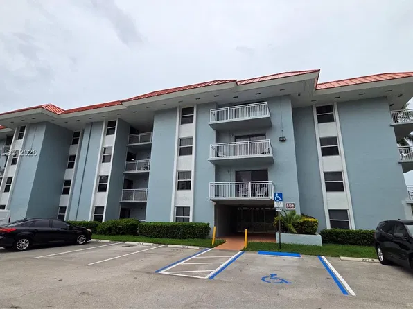 505 S Pine Island Rd APT B205, Plantation, FL 33324