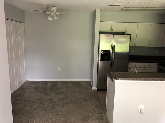4th image of 1205 Raven Wood #103