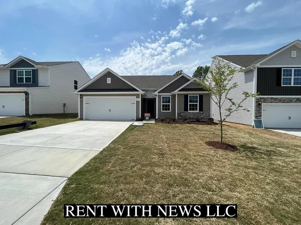 309 Turning Lake Dr, Zebulon, NC 27597