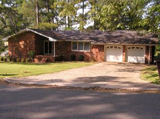 404 Oak Hill Ave, Sheffield, AL 35660