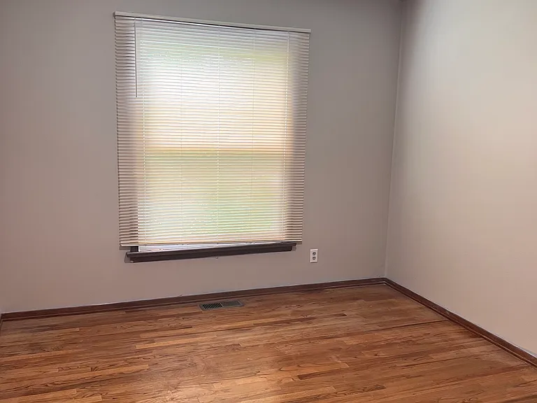 103 Falmouth Dr — Photo 25