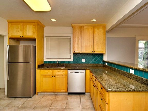 2nd image of 1032 Paloma Ave #1032
