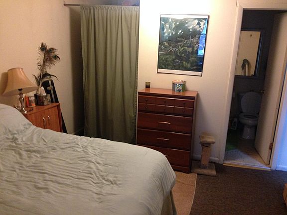 4th image of 15 N Bassett St APT 1