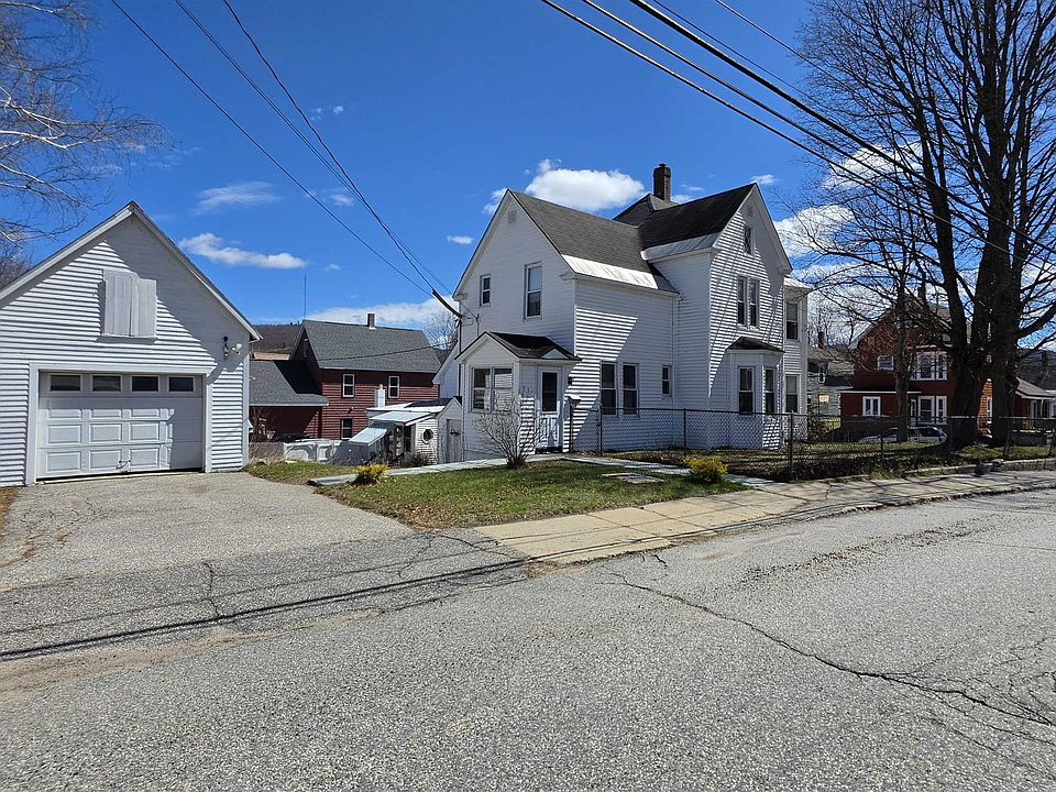 1st image of 44 7Th Street