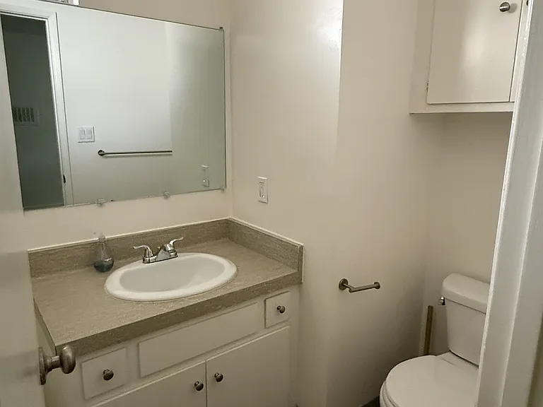 412 Culver Blvd #8 — Photo 8