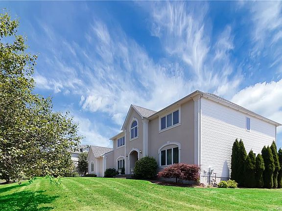 2nd image of 30 Olympia Ln