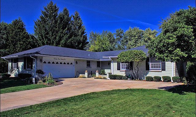 1st image of 2321 Tanglewood Dr