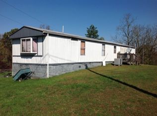 296 Dead End Rd, Clintwood, VA 24228