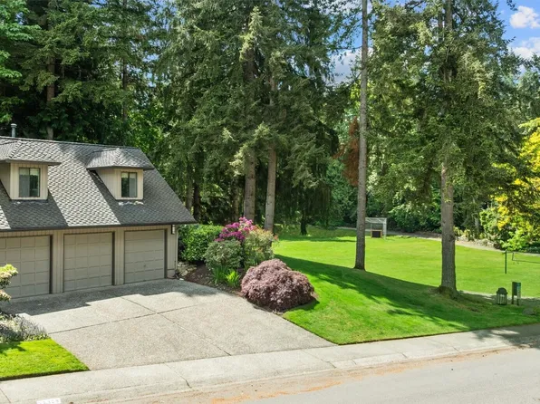 22329 NE 28th Street, Sammamish, WA 98074