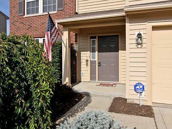 2nd image of 13586 Marlowe Ct