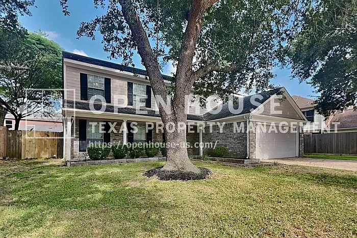 4 bed, 2.5 bath, 2256 sqft, $2,400 — Photo 1