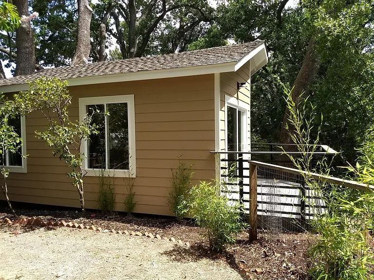 10 Whitten Ln — Photo 2