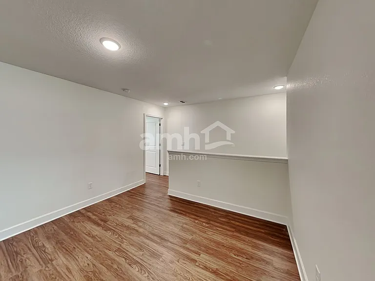 2975 Rolling Acres Rd — Photo 12