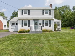 24 Brookfield Dr, East Hartford, CT 06118