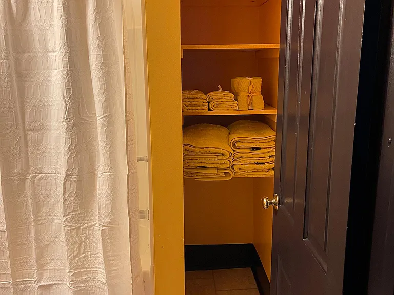 363 Groves Ct — Photo 15