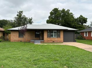 410 NW 29th St, Lawton, OK 73505