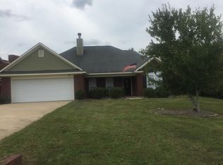 42 Redwood Dr, Phenix City, AL 36869