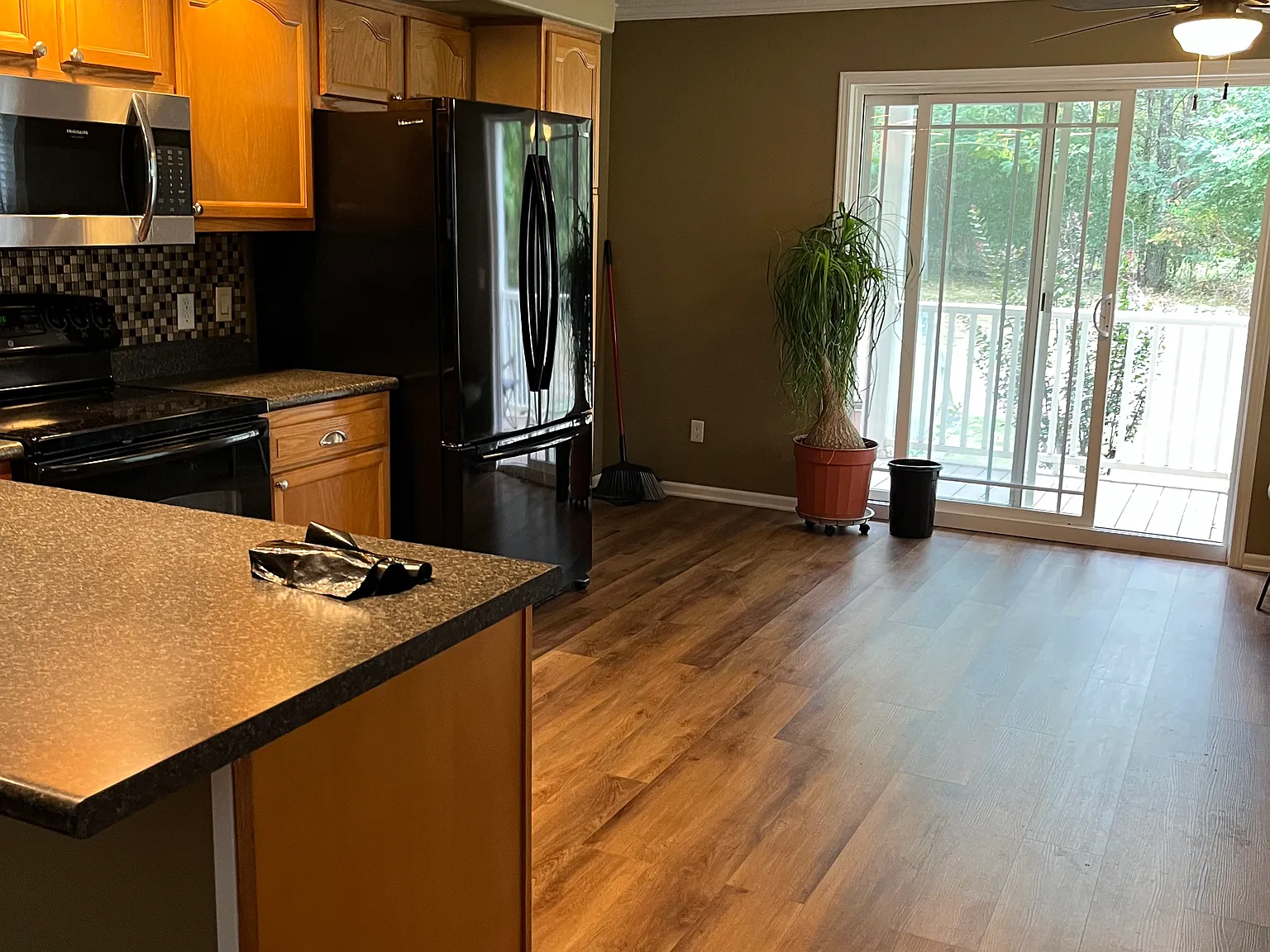 3 bed, 1850 sqft, $1,750 — Photo 4