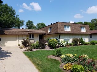 1741 Manor Ln, Hastings, MN 55033