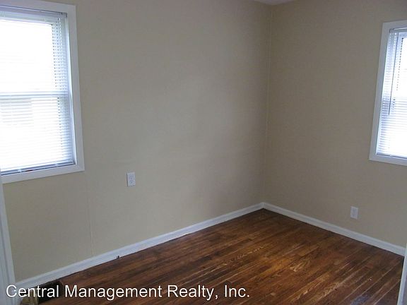 5th image of 214 S Sheridan St