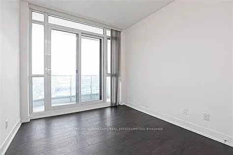 9471 Yonge St #337 — Photo 9
