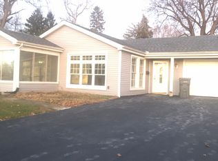 1334 Raymond Dr, Montgomery, IL 60538