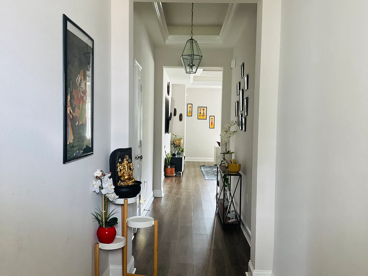 3 bed, 1580 sqft, $2,300 — Photo 3