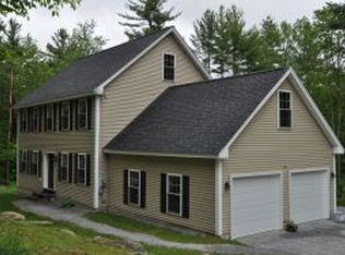 135 Center Rd, Hillsboro, NH 03244