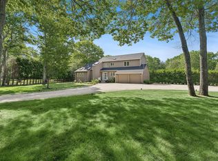 133 Old Country Rd, East Quogue, NY 11942