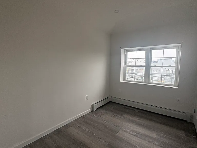 308 Beach 86th St #3 — Photo 7