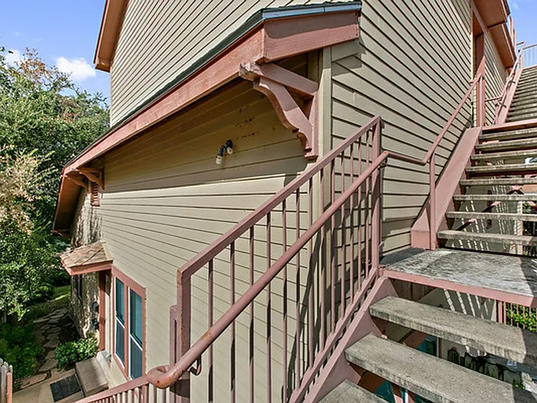 508 Elmwood Pl #C — Photo 25