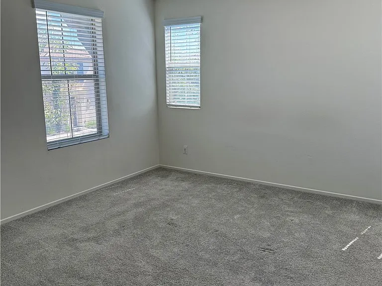 30421 Village Terrace Dr — Photo 11