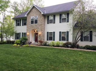 5909 Hughes Rd, Galena, OH 43021